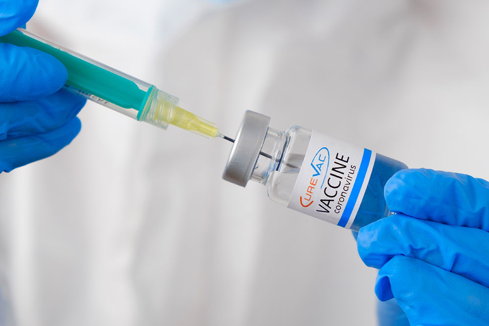 Curevac unter Druck: Impfstoff erst im August?
